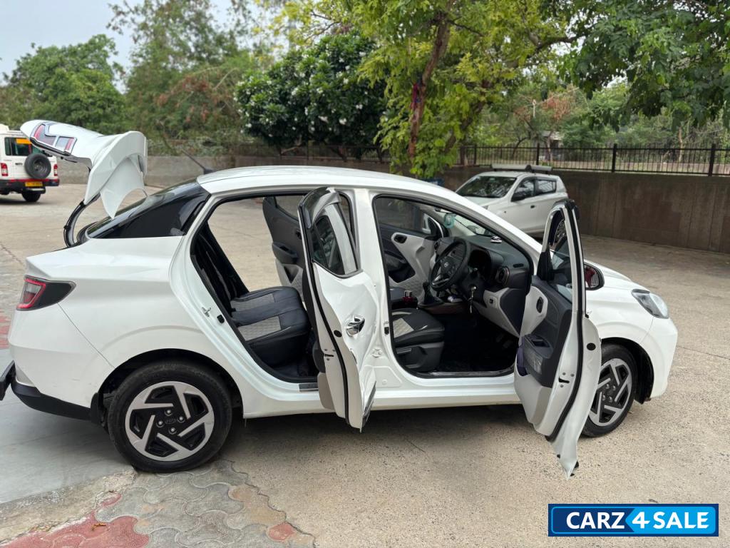 Hyundai Aura 1.2 s manual Hyundai Aura 1.2 s manual