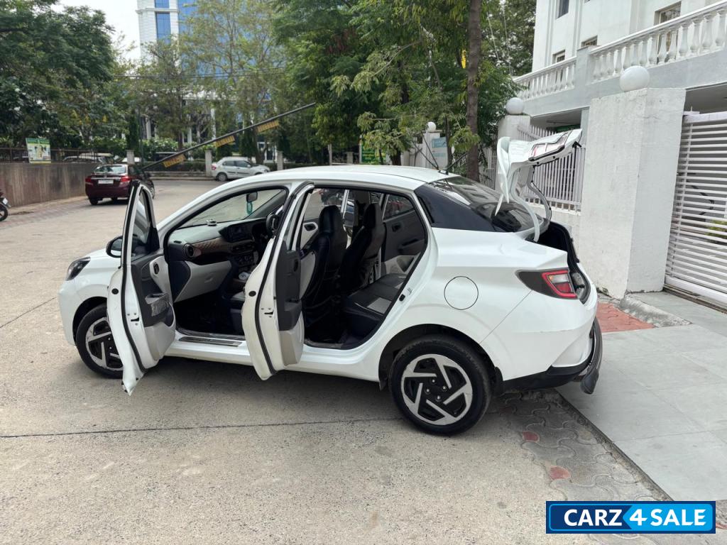 Hyundai Aura 1.2 s manual Hyundai Aura 1.2 s manual