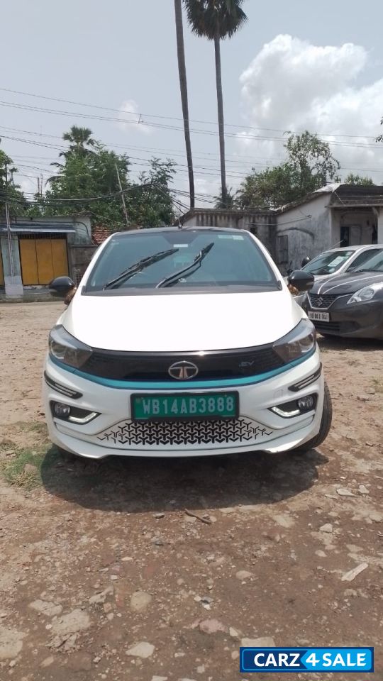 Tata Tiago EV LR XZ+ TECH LUX FAST CHARGER