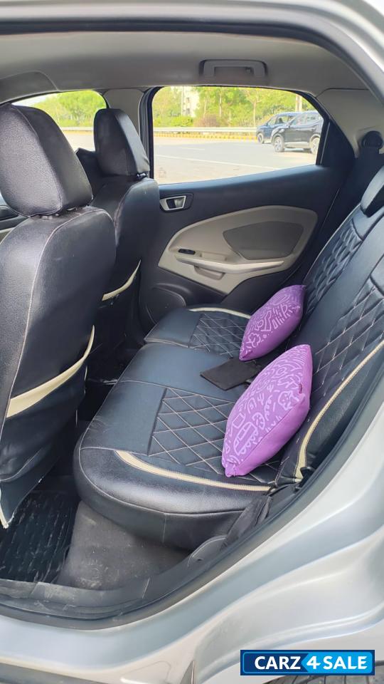 Silver Ford Ecosport 1.5 Titanium Diesel