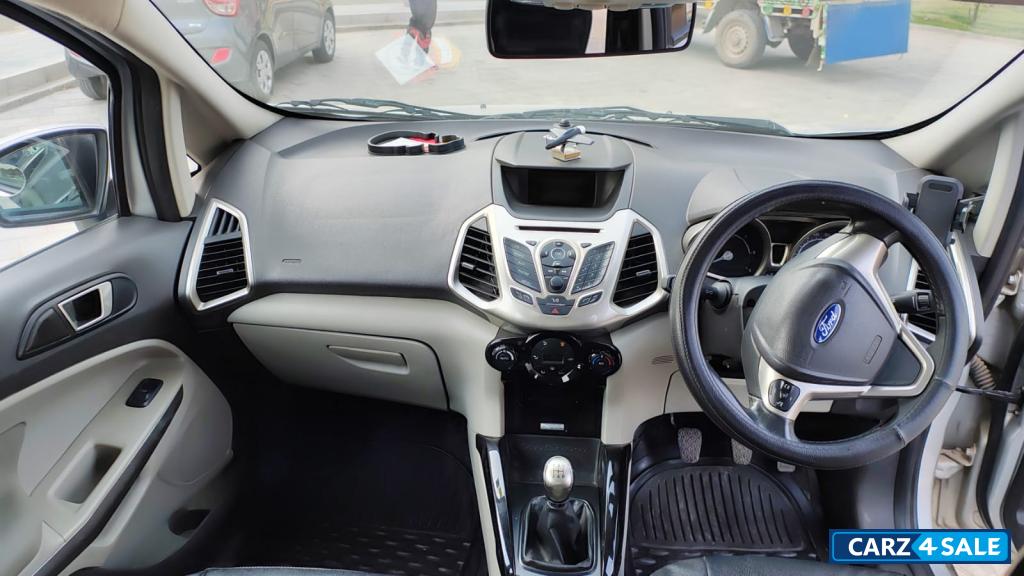 Silver Ford Ecosport 1.5 Titanium Diesel