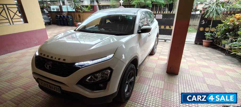 Tata Harrier XT