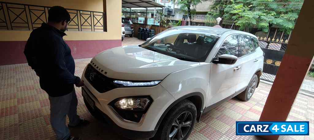Tata Harrier XT