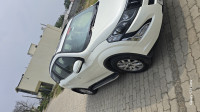 White Mahindra XUV 500 w10