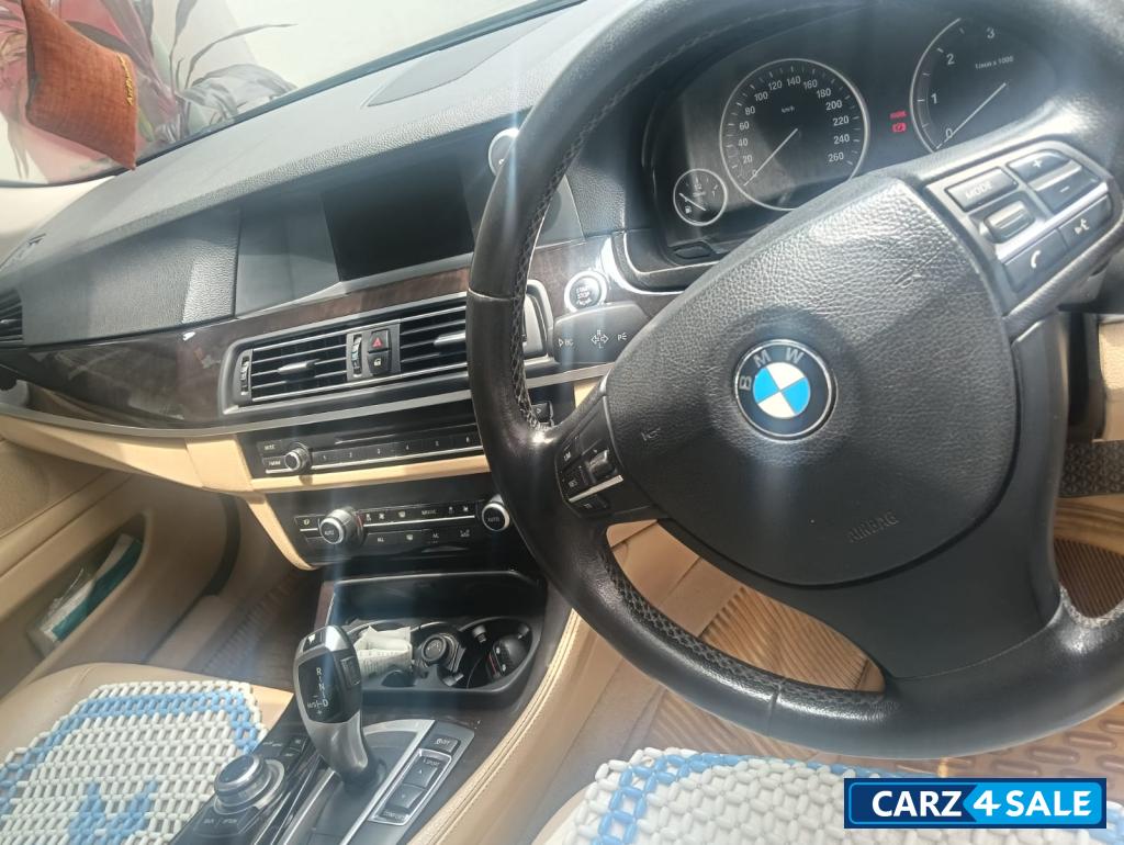 BMW 5-Series 520D