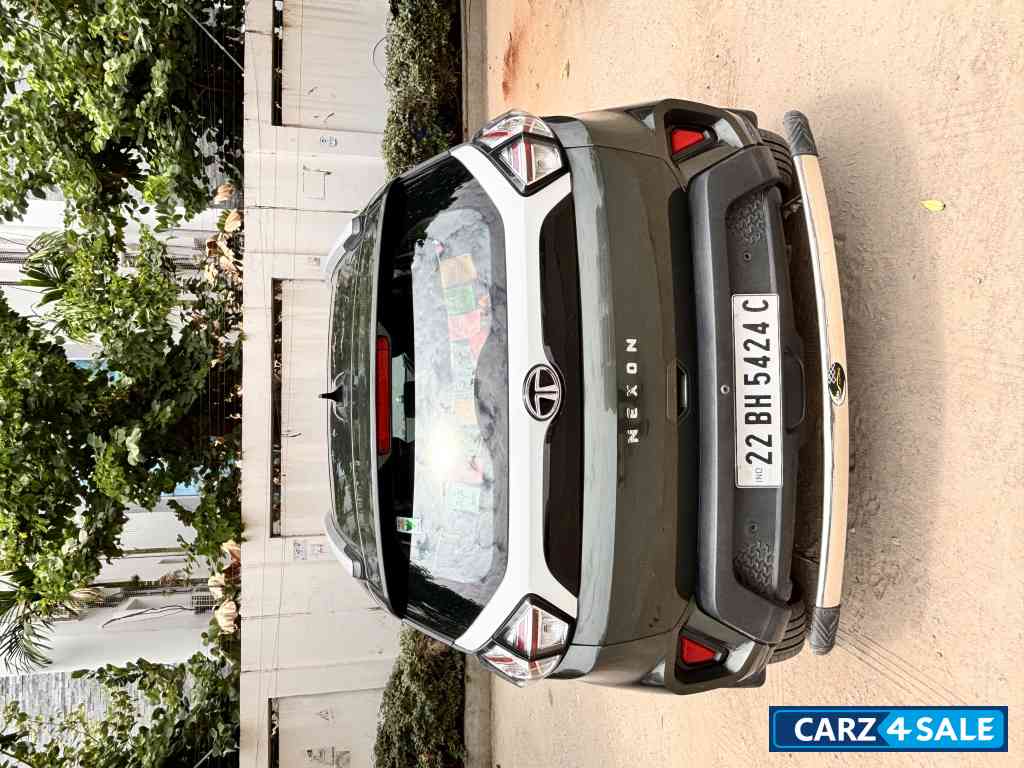 Tata Nexon Xm plus s