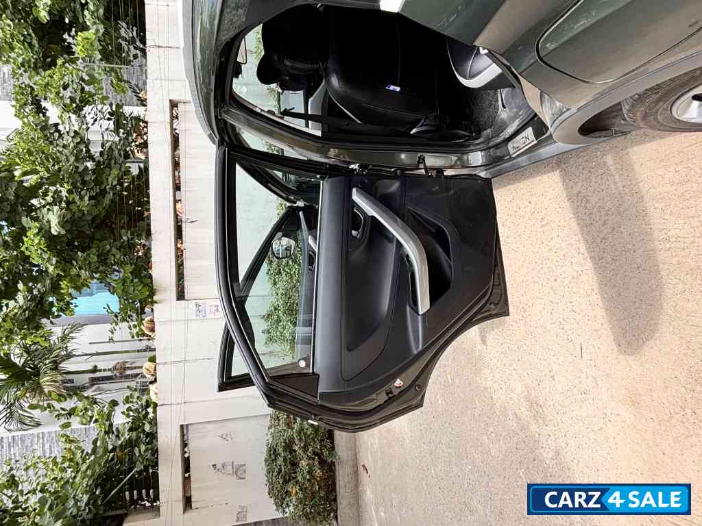 Tata Nexon Xm plus s