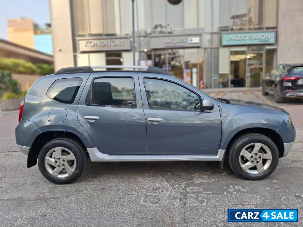 Grey Renault Duster DSL 110PS RXZ AWD
