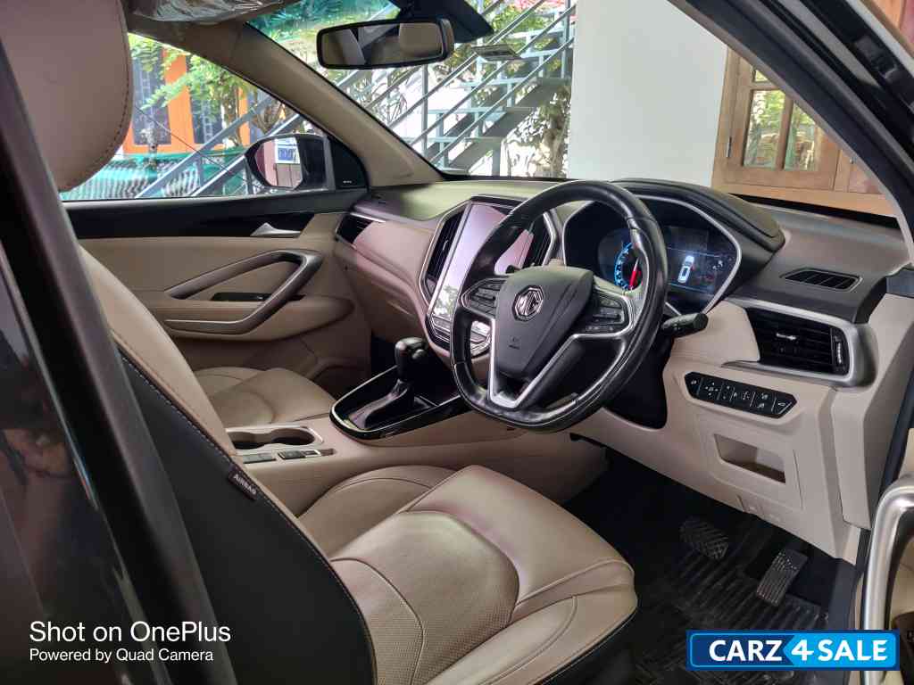 MG Hector Sharp 1.5 DCT petrol