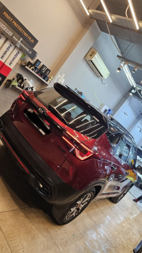 Intense Red Kia Seltos GTX PLUS 1.5  6 AT