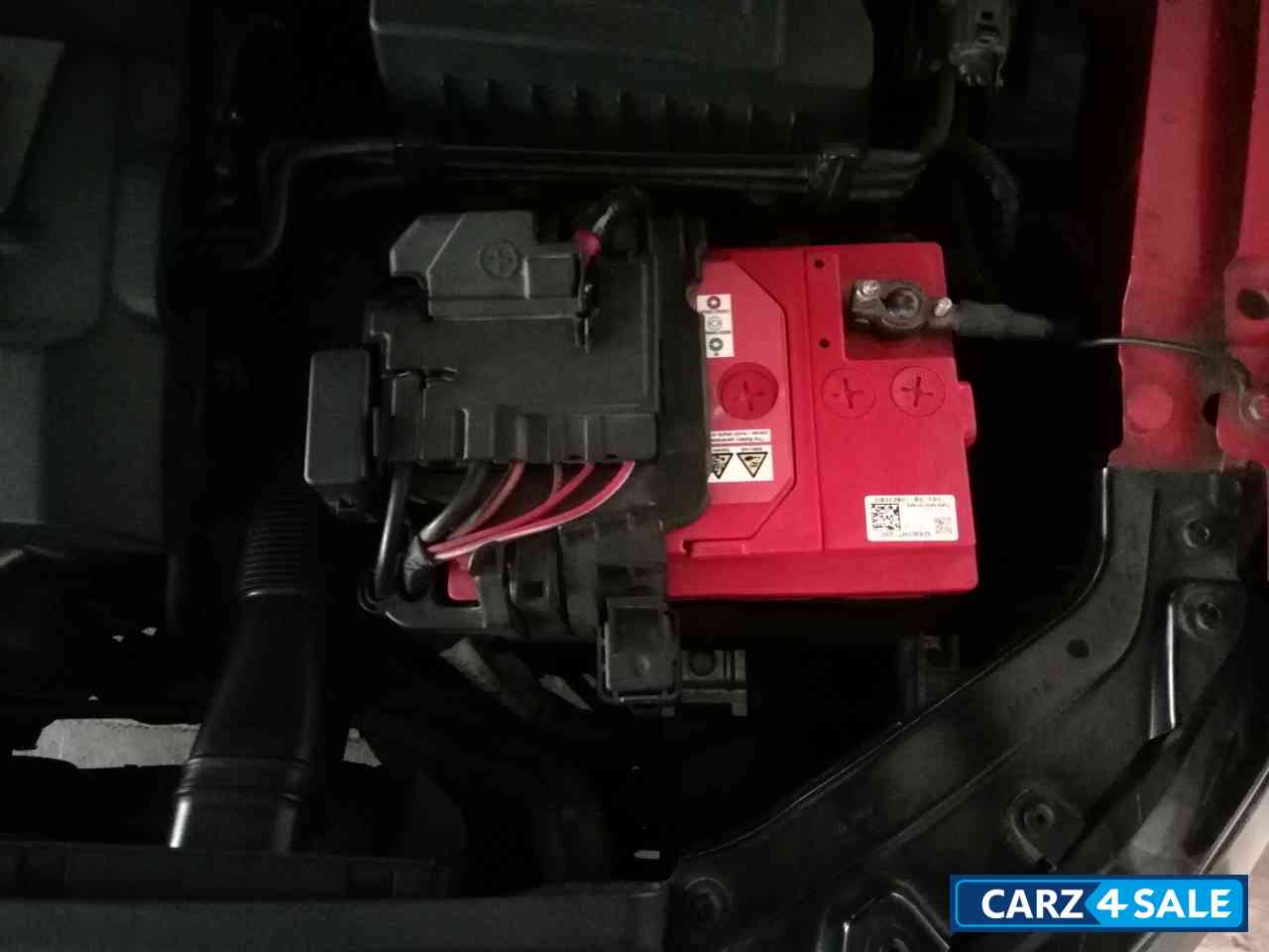 Red Volkswagen Polo 1.6 GT TDI MT Red Volkswagen Polo 1.6 GT TDI MT