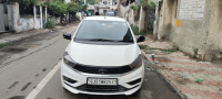 White Tata Tiago XT