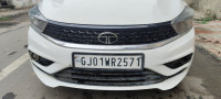 White Tata Tiago XT
