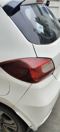 White Tata Tiago XT