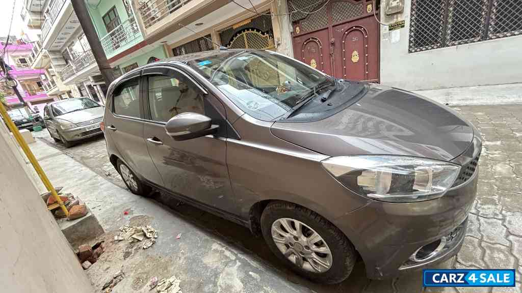 Tata Tiago Xz top model
