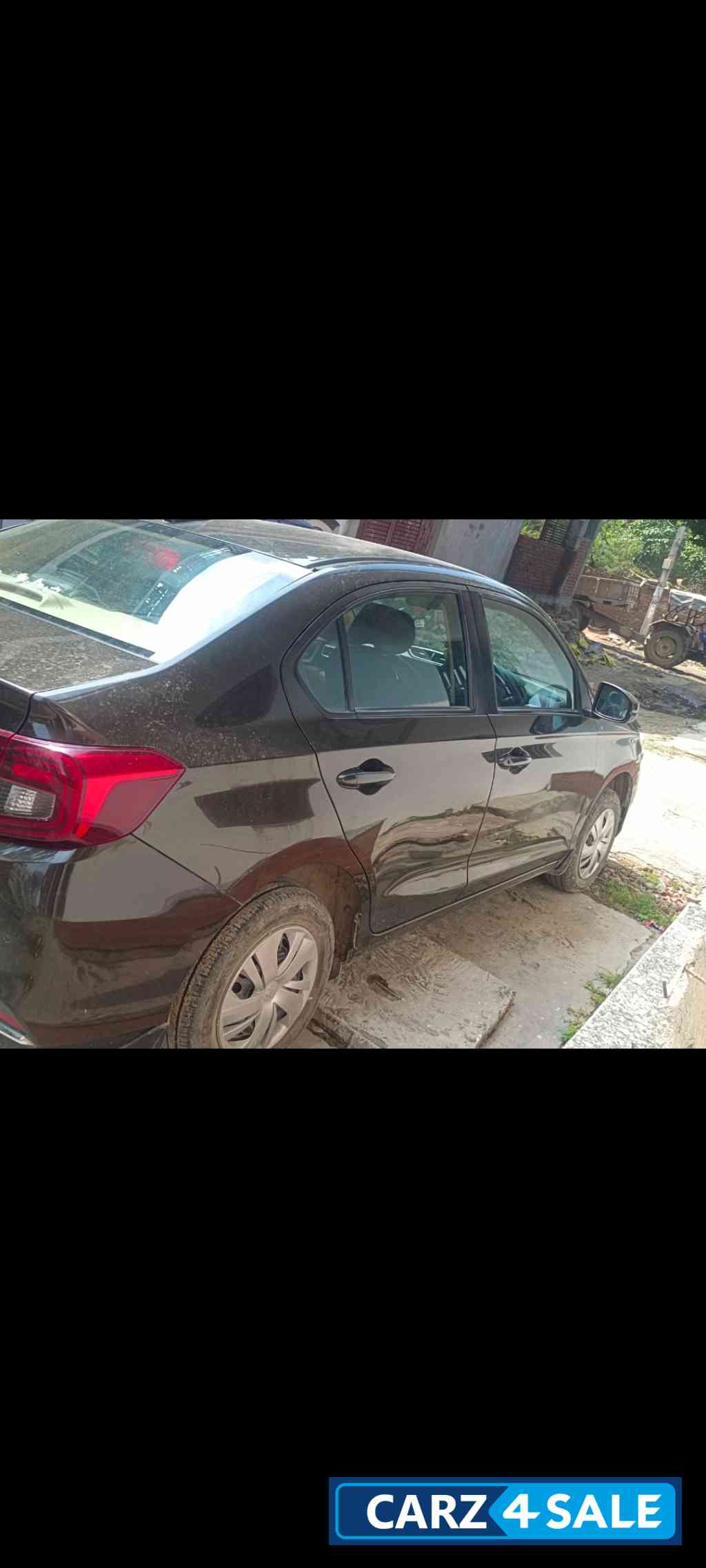 Golden Brown Honda Amaze Smt 1.2