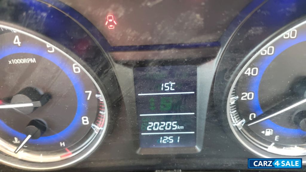 Ray Blue Maruti Suzuki Baleno Delta 1.2