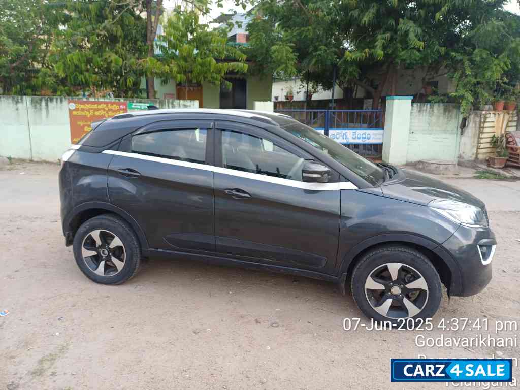 Tata Nexon Xz+