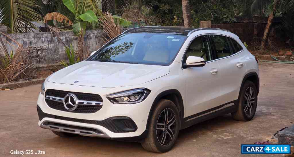 Mercedes-Benz GLA 220d