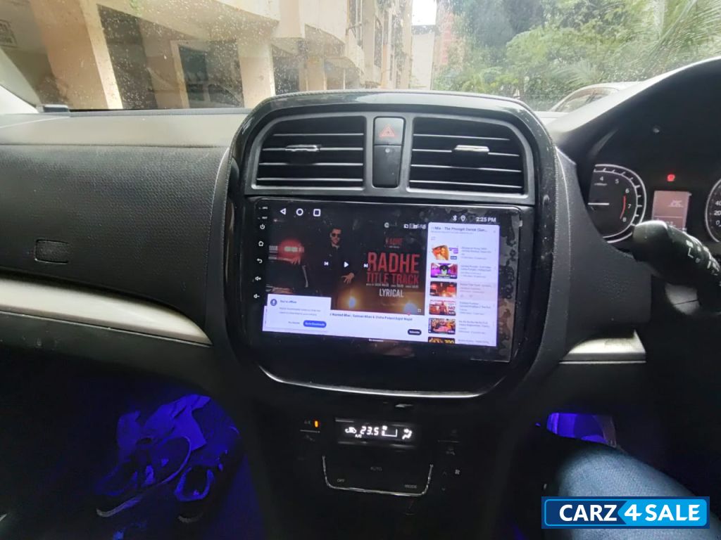 Orange Maruti Suzuki Vitara Brezza Manual