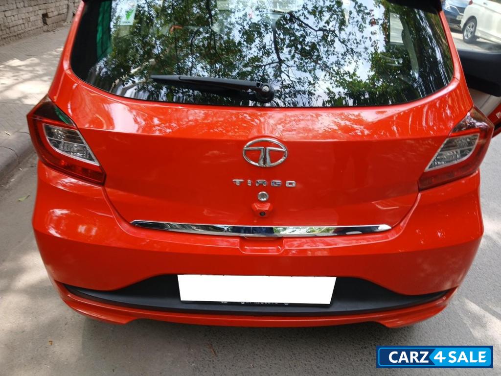 Red Tata Tiago XZ Plus