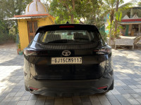Black Tata Harrier Xt+