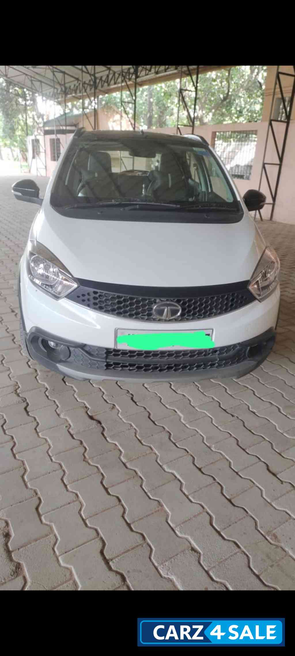 White Tata Tiago NRG