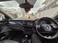 Candy White Skoda Kushaq 1.5 STYLE 06 AIR BAGS DSG AT