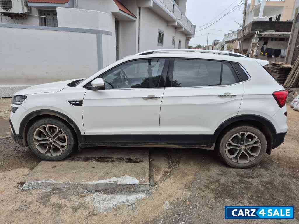 Candy White Skoda Kushaq 1.5 STYLE 06 AIR BAGS DSG AT