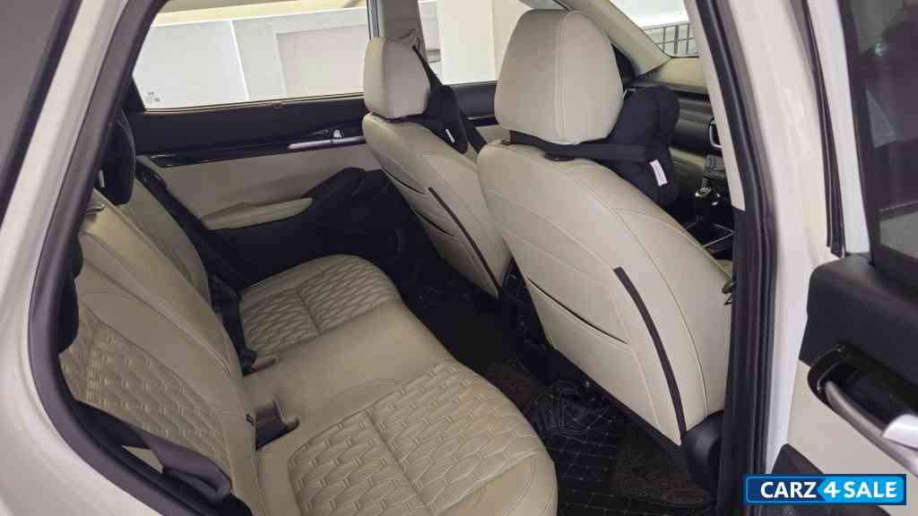 White Kia Seltos Htx 1.5 Diesel