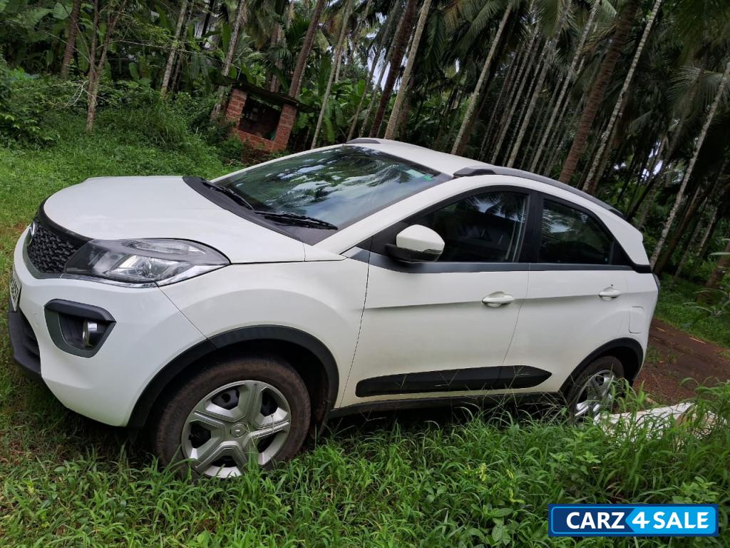 Tata Nexon xz 1.2 RTN BS4