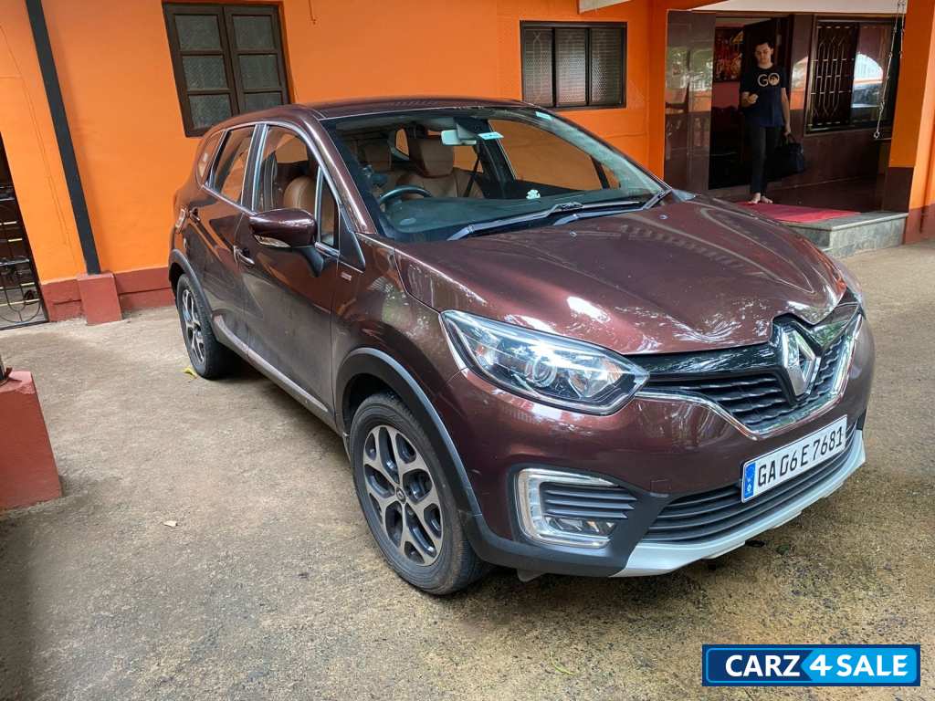 Renault Captur RXT petrol and Cng fitted