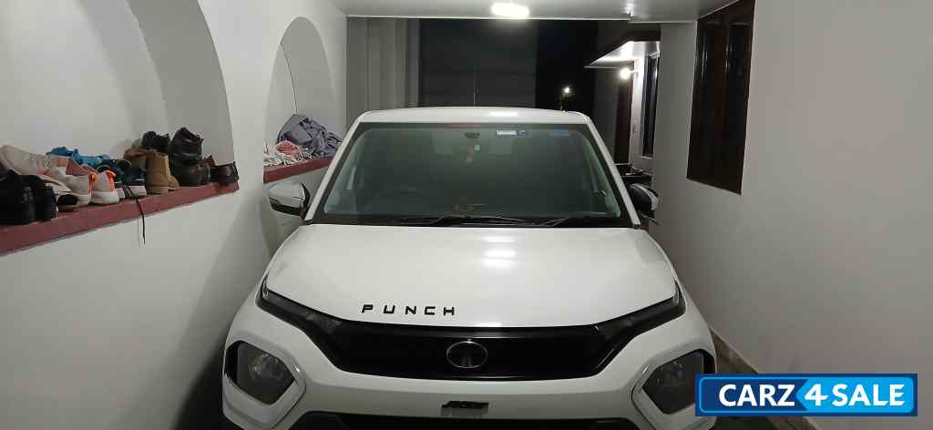 Tata Punch Pure rhythm