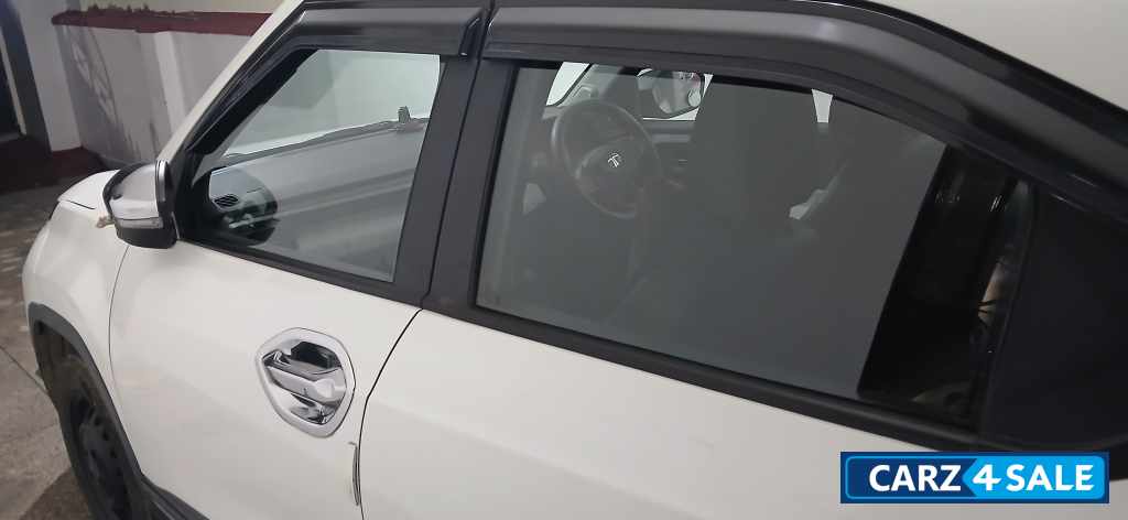 Tata Punch Pure rhythm