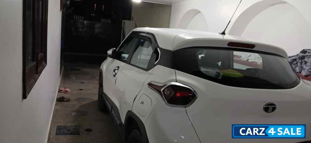 Tata Punch Pure rhythm