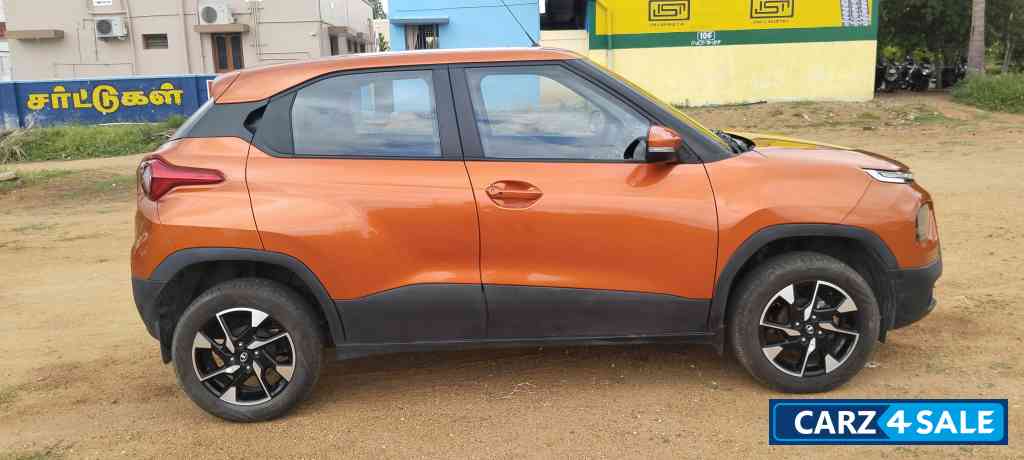 Orange Tata Punch Accomplished Dazzle Petrol MT
