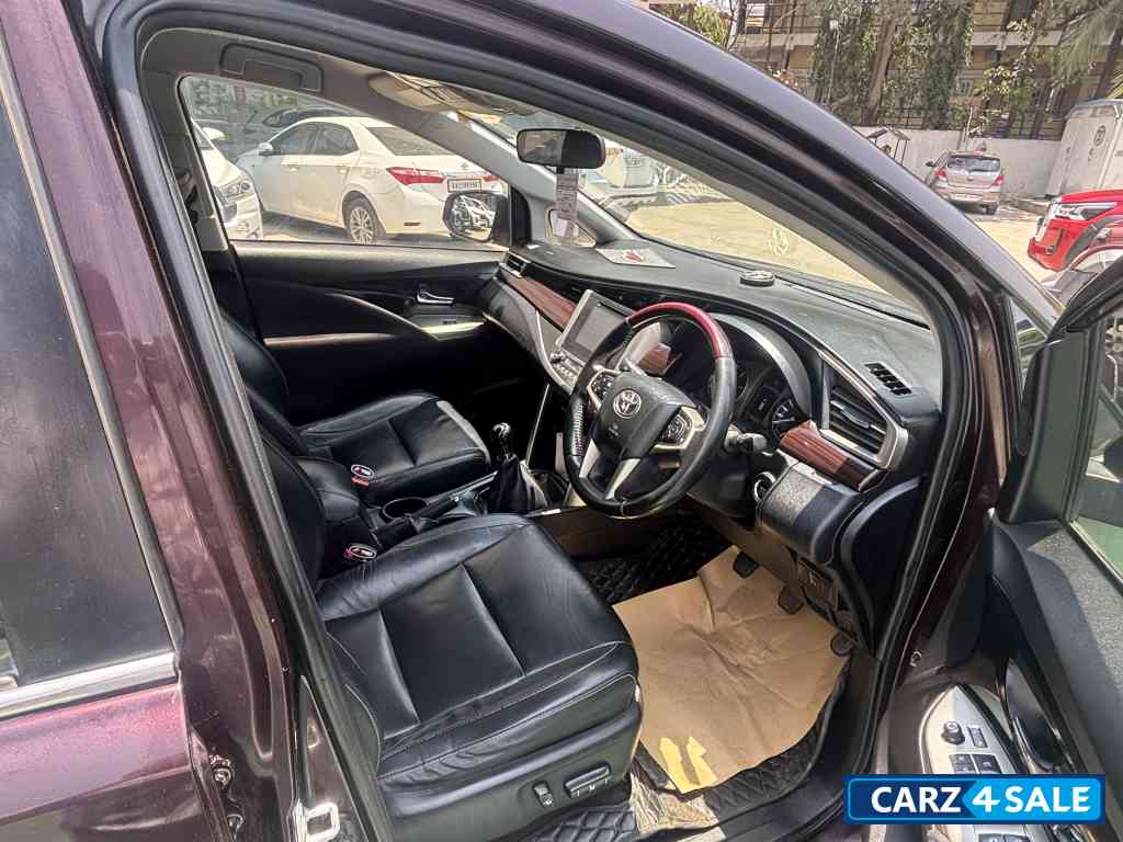 Garnet Red Toyota Innova Innova crysta 2.4 Z