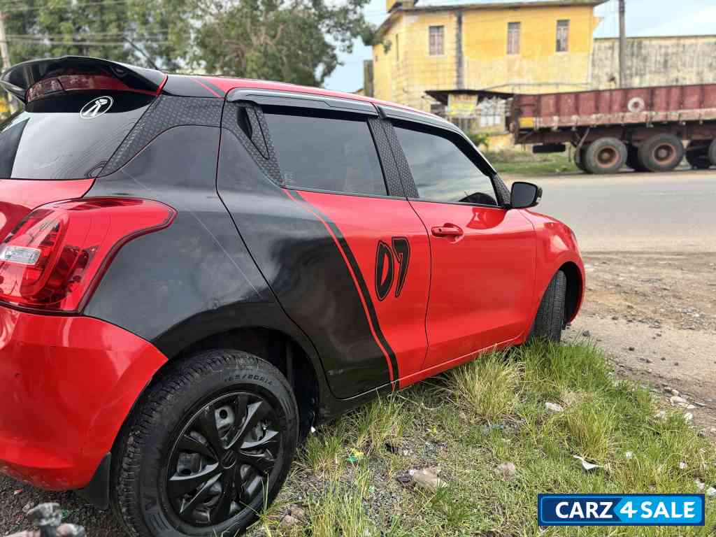 Red Maruti Suzuki Swift Vxi
