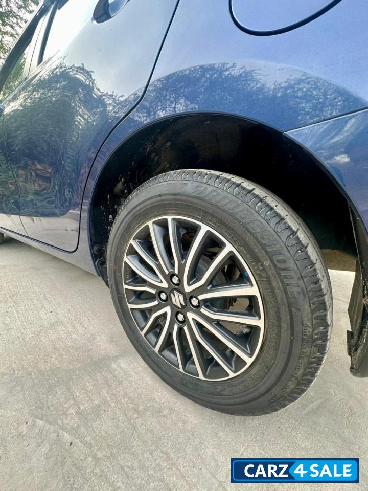 Blue Maruti Suzuki Dzire ZXI Plus AMT (2017-2020)