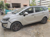 Silver Mahindra Marazzo M2 7 seater