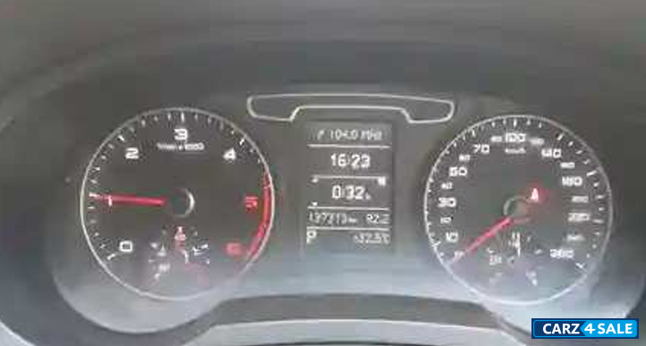 White Audi Q3 3.5 TDI Sunroof