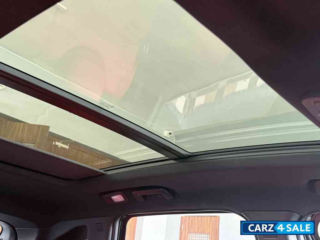 Black Tata Harrier Xza plus red dark Black Tata Harrier Xza plus red dark