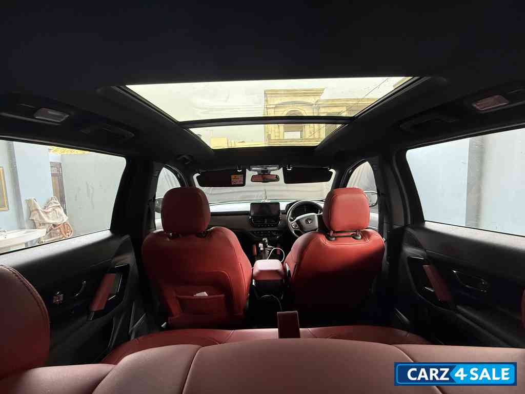 Black Tata Harrier Xza plus red dark Black Tata Harrier Xza plus red dark