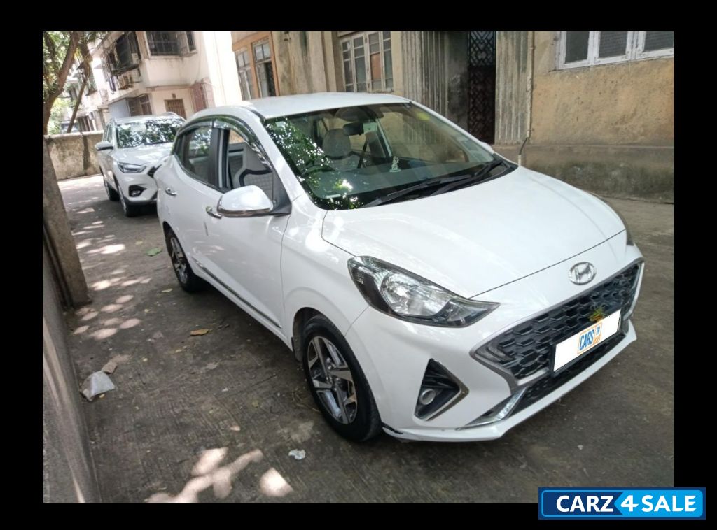 Hyundai Aura CNG SX Hyundai Aura CNG SX