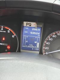 Silver Isuzu D-Max V-Cross 4x4