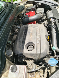 White And Black Dual Tone Hyundai Creta Anniversary Addition