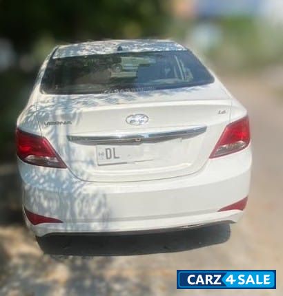 Hyundai Verna 1.6 VTVT S + CNG
