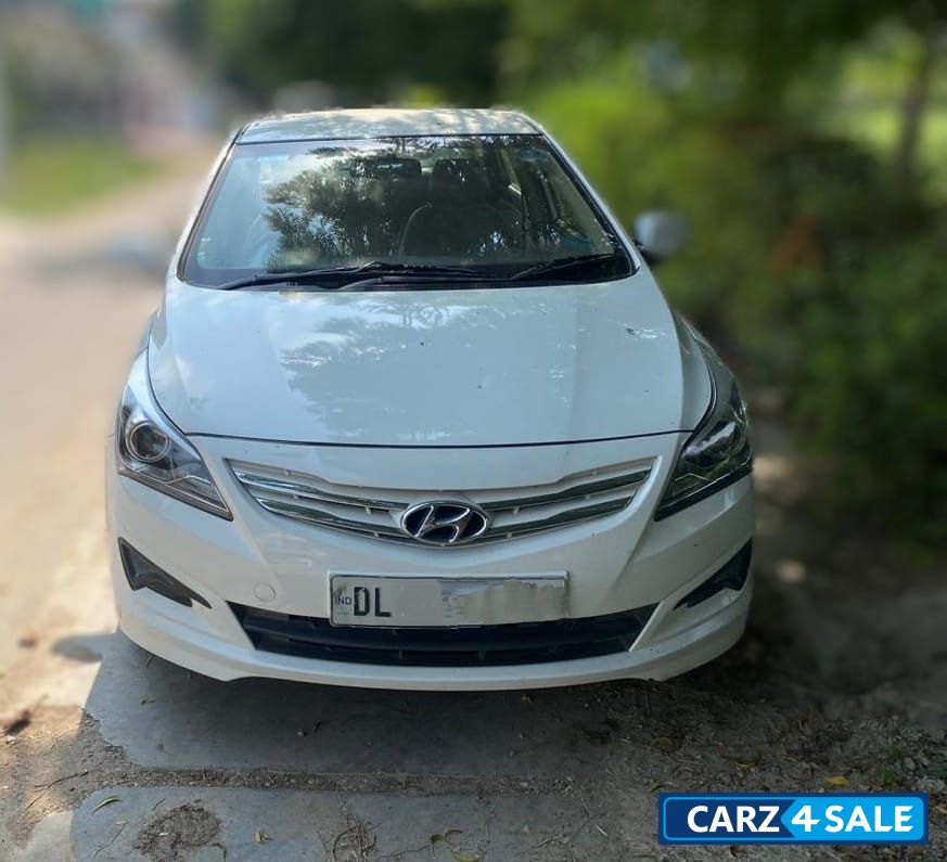 Hyundai Verna 1.6 VTVT S + CNG