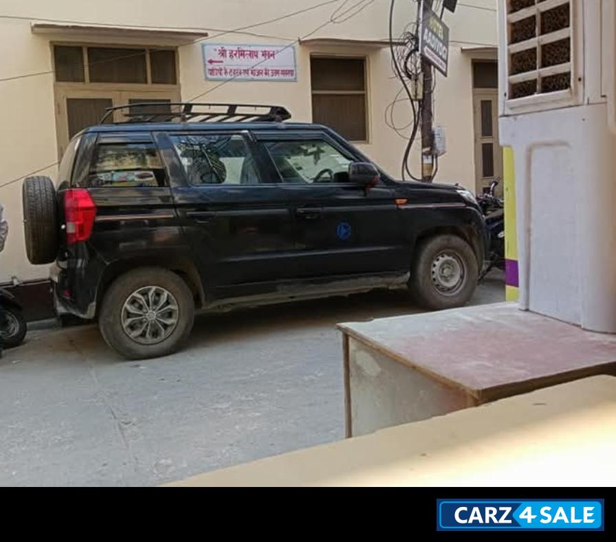 Mahindra Bolero Bulero Neo N4