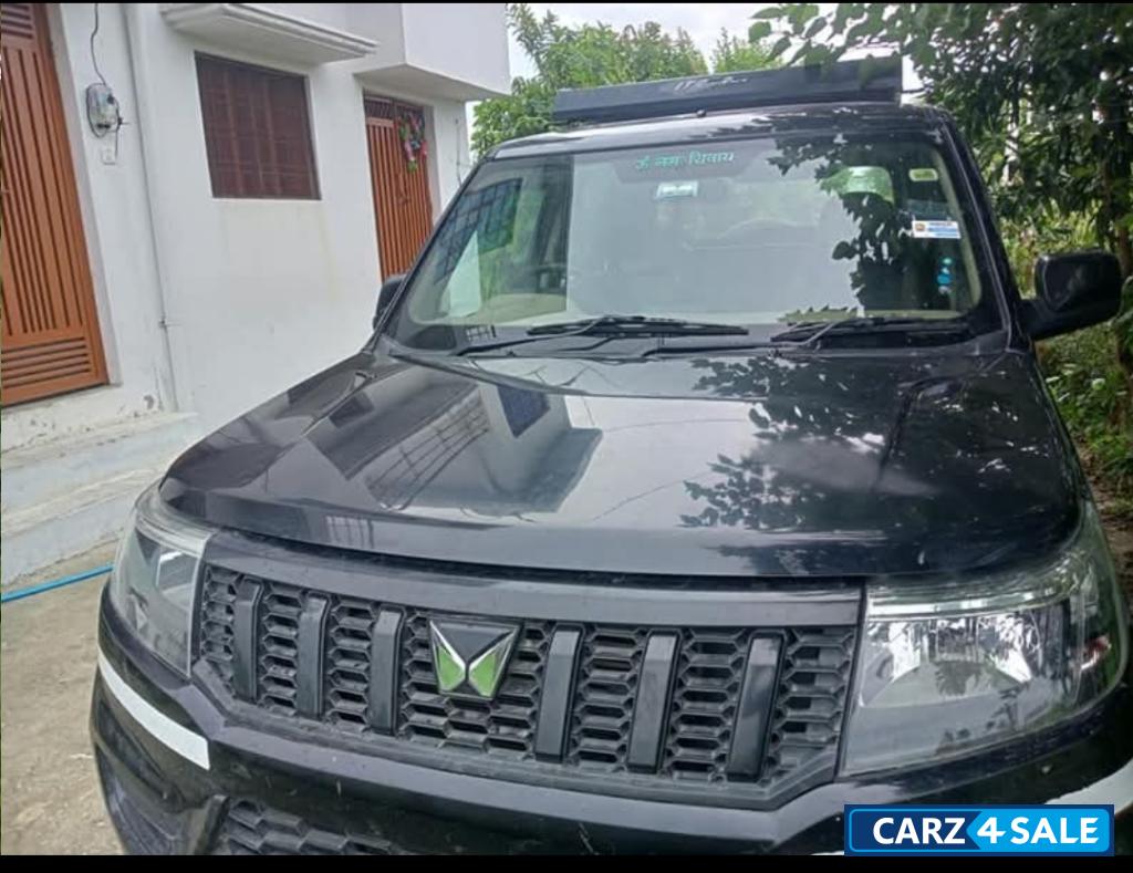 Mahindra Bolero Bulero Neo N4